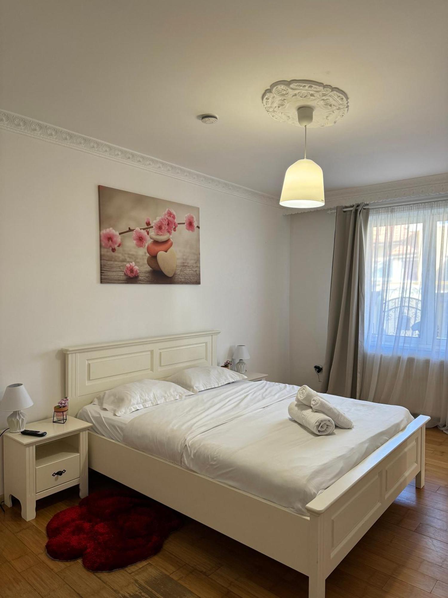 Flh - Mira Apartments Sibiu Exterior photo